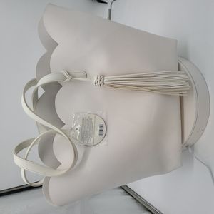 NWT Arcadia White Scalloped Tote Bag